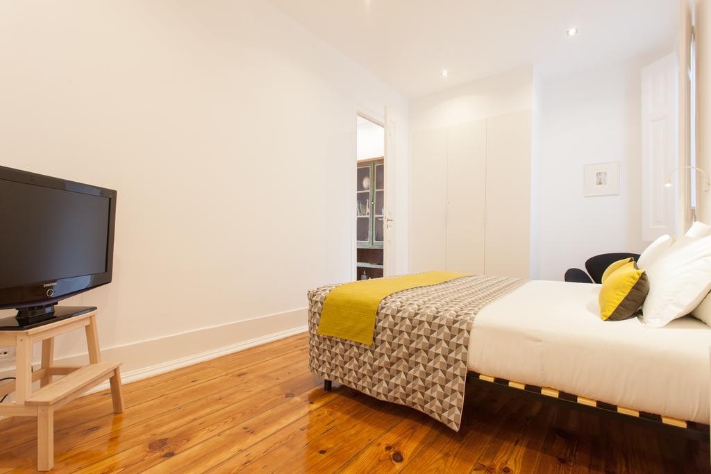 Design Sta Marta/ Liberdade Apartment Lisboa Ngoại thất bức ảnh