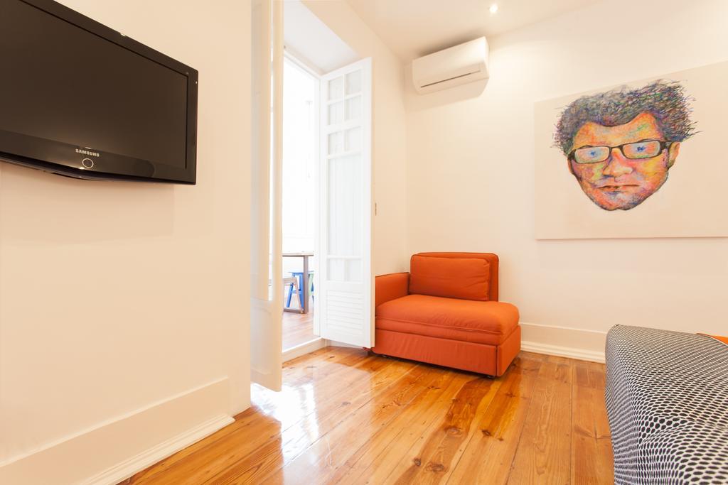 Design Sta Marta/ Liberdade Apartment Lisboa Ngoại thất bức ảnh