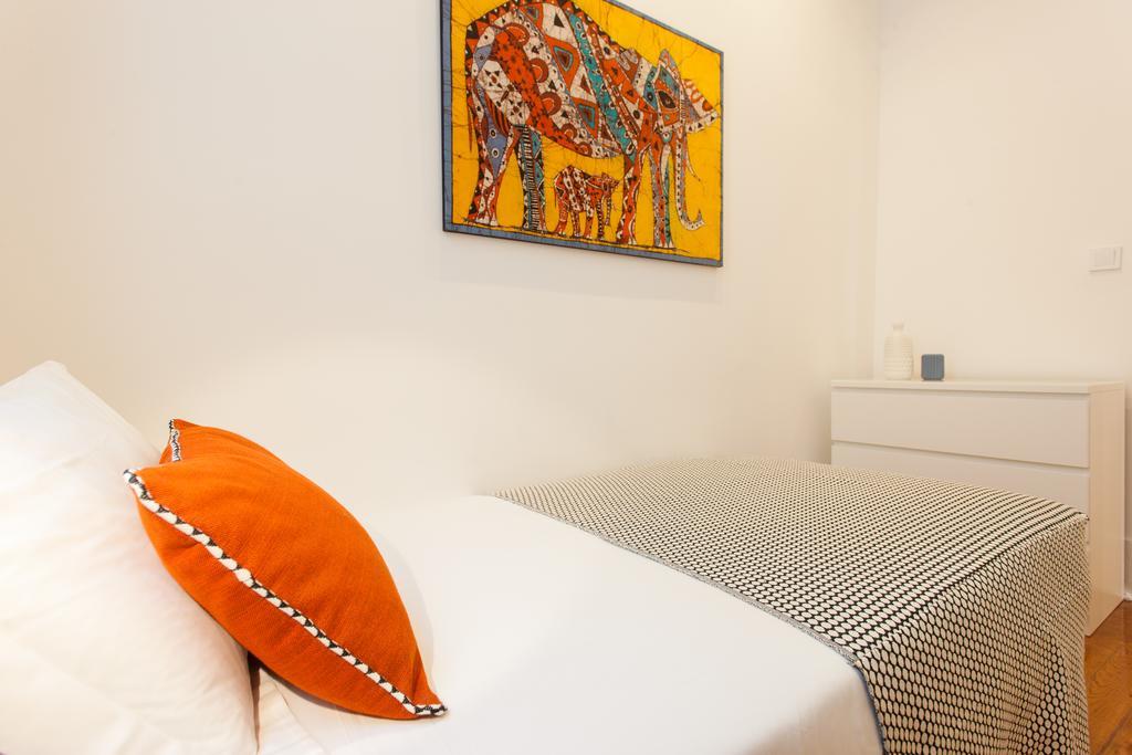 Design Sta Marta/ Liberdade Apartment Lisboa Ngoại thất bức ảnh
