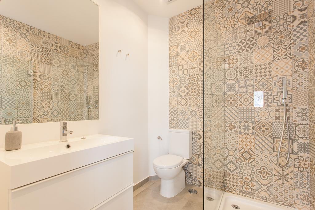 Design Sta Marta/ Liberdade Apartment Lisboa Ngoại thất bức ảnh